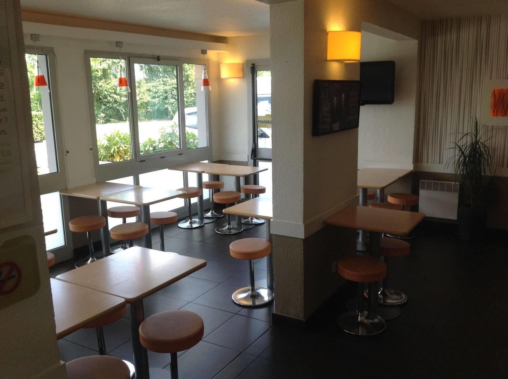 Ibis Budget Orgeval Exterior photo